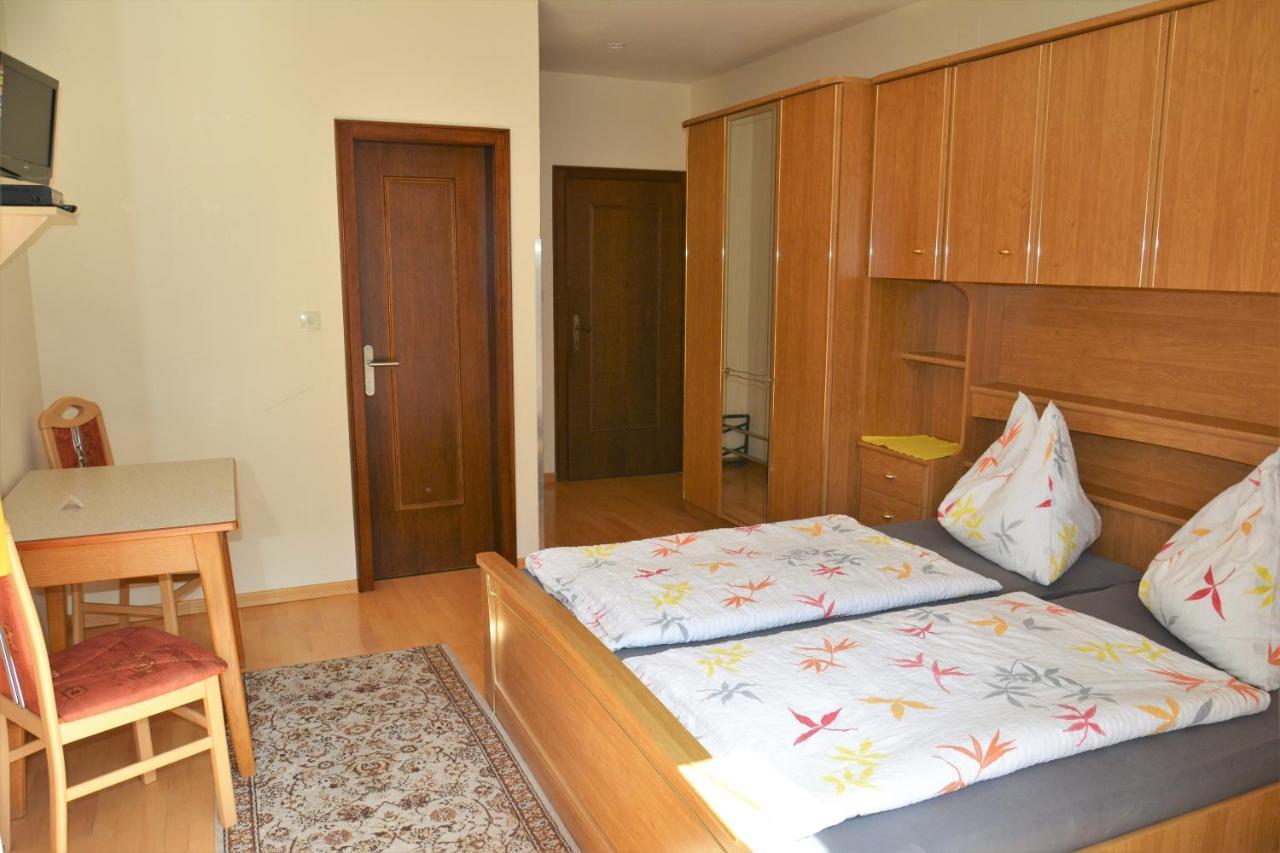 Pension Liesertalerhof Требезинг Экстерьер фото