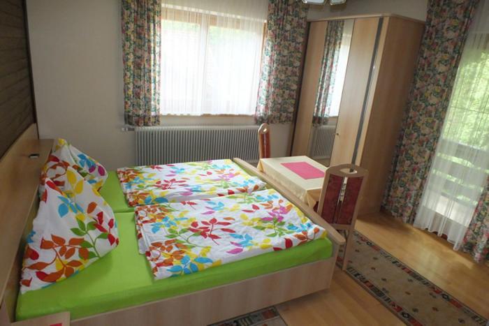 Pension Liesertalerhof Требезинг Экстерьер фото